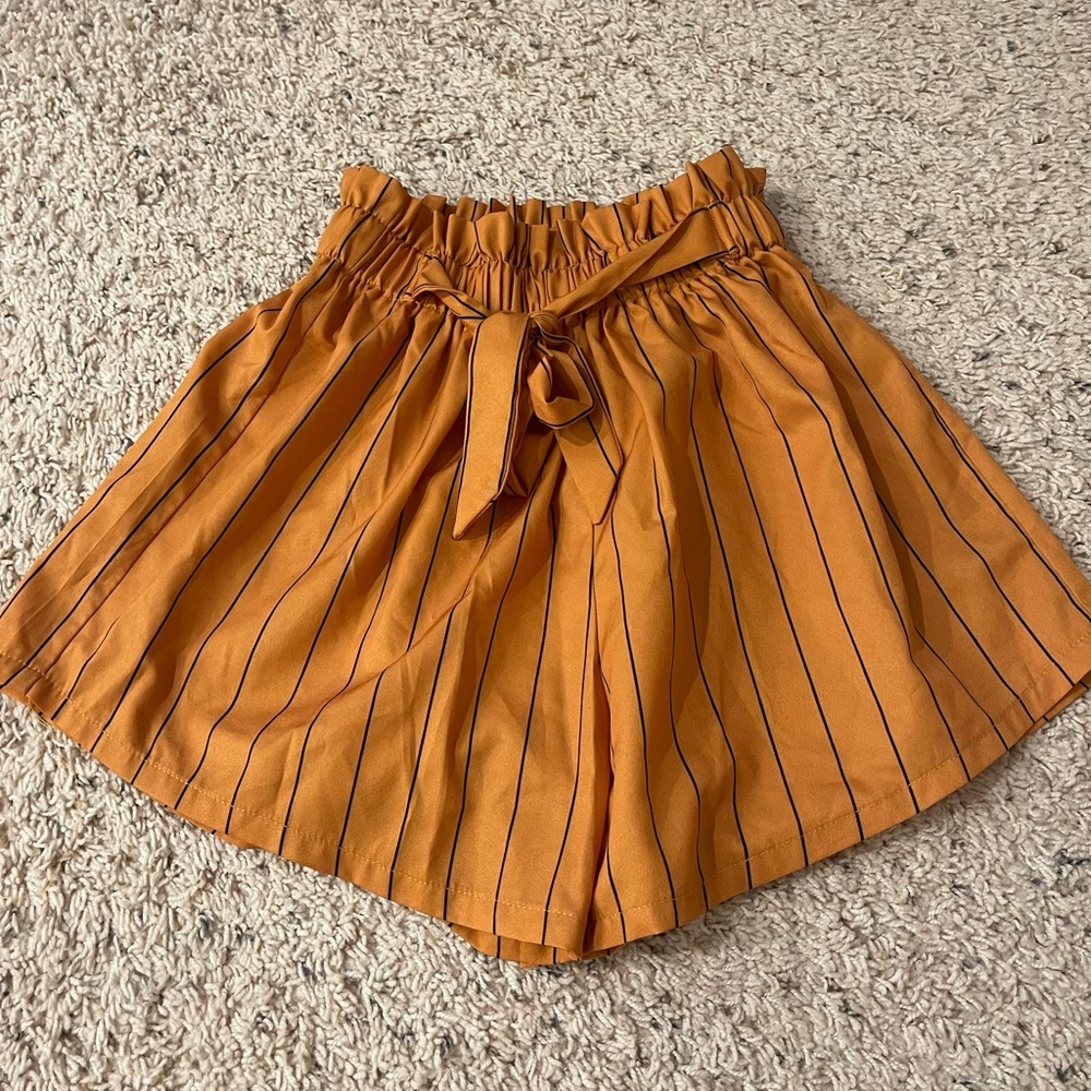 Orange stripe fall shorts!